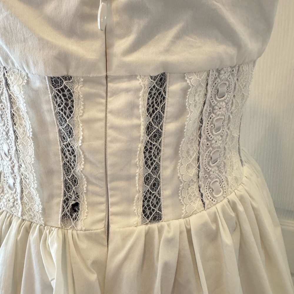 House of Cb London Perle White Midi Dress Women's Size M - Picture 5 of 7